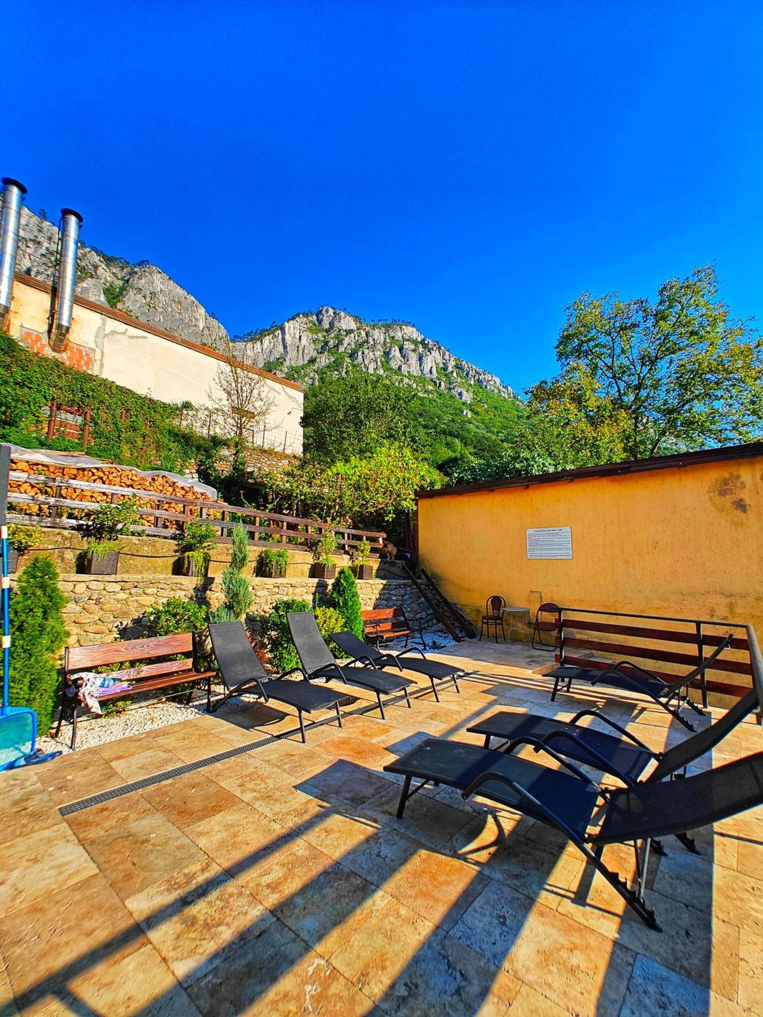 Casa Miclau Apartment Байле Херкулане Екстериор снимка