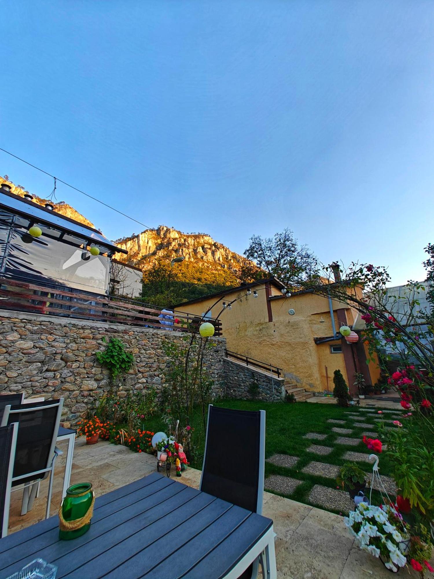 Casa Miclau Apartment Байле Херкулане Екстериор снимка