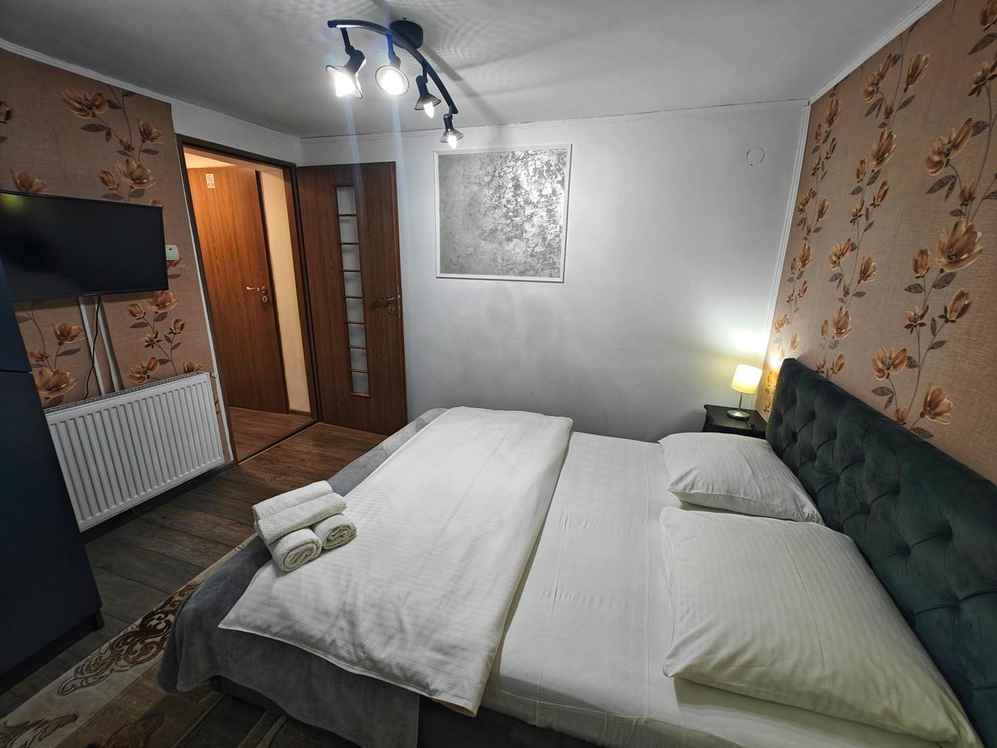 Casa Miclau Apartment Байле Херкулане Екстериор снимка