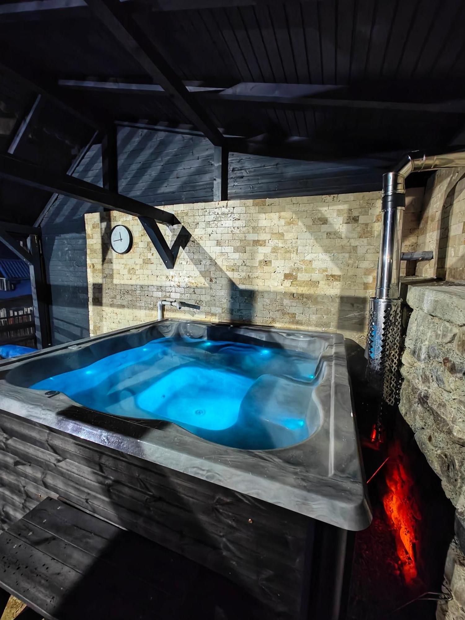Casa Miclau Apartment Байле Херкулане Екстериор снимка